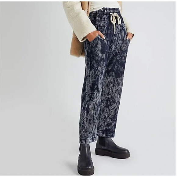 Free People Denim - Free People Arcadia Honeycomb Harem Jeans Medium NEW